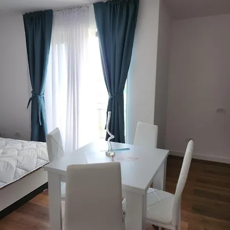 Complex Rezidential Vamaland Apartment
